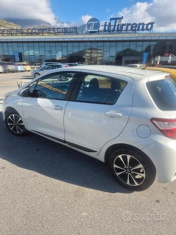 Usata Toyota Yaris 2018 Bianco Utilitaria