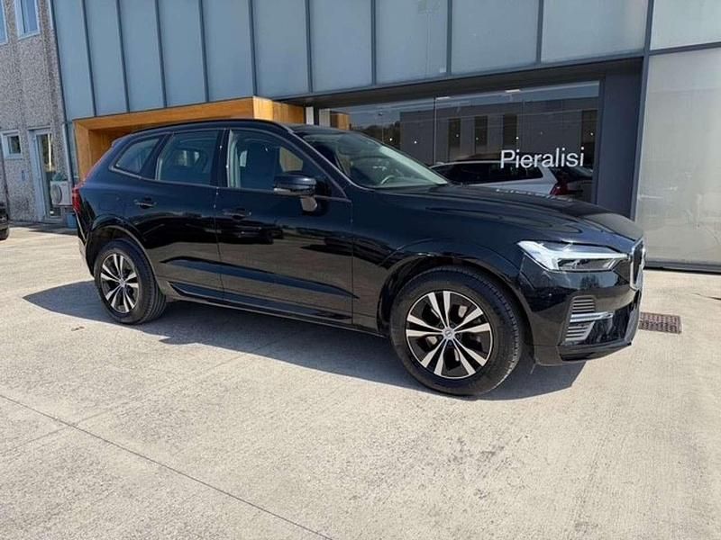 Usata Volvo XC60 Momentum 197 CV (144 kW) 2021 Nero SUV