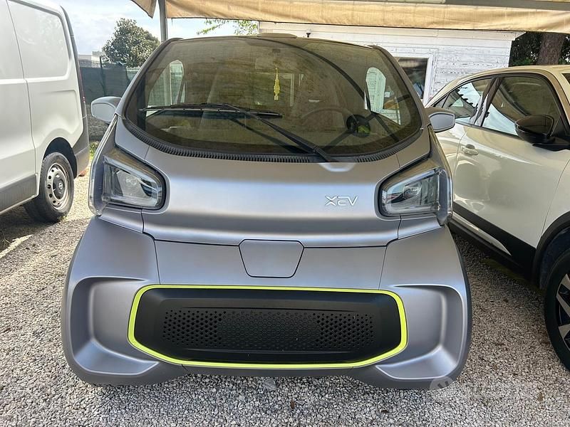 Usata XEV Yoyo 2023 Grigio Utilitaria