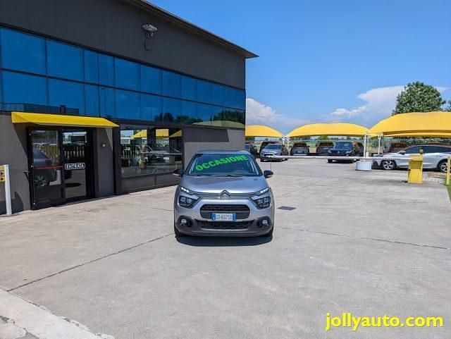 Usata Citroën C3 PureTech 110 CV (80 kW) 2024 Argento / metallizzato Utilitaria