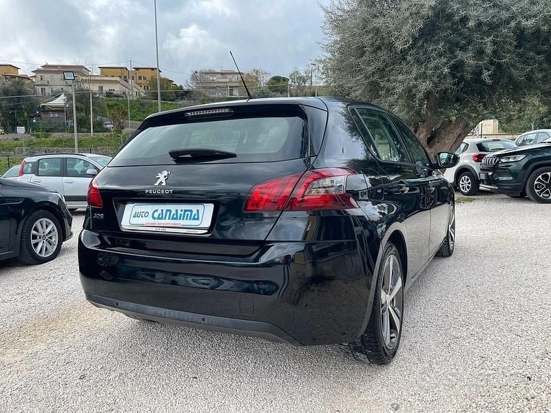 Usata Peugeot 308 Allure 102 CV (75 kW) 2019 Nero Berlina