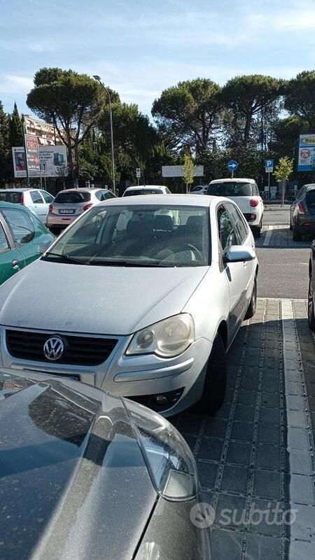 Usata 2006 VW Polo Due volumi | 2750 € (Buon prezzo) - Immagine 1/4