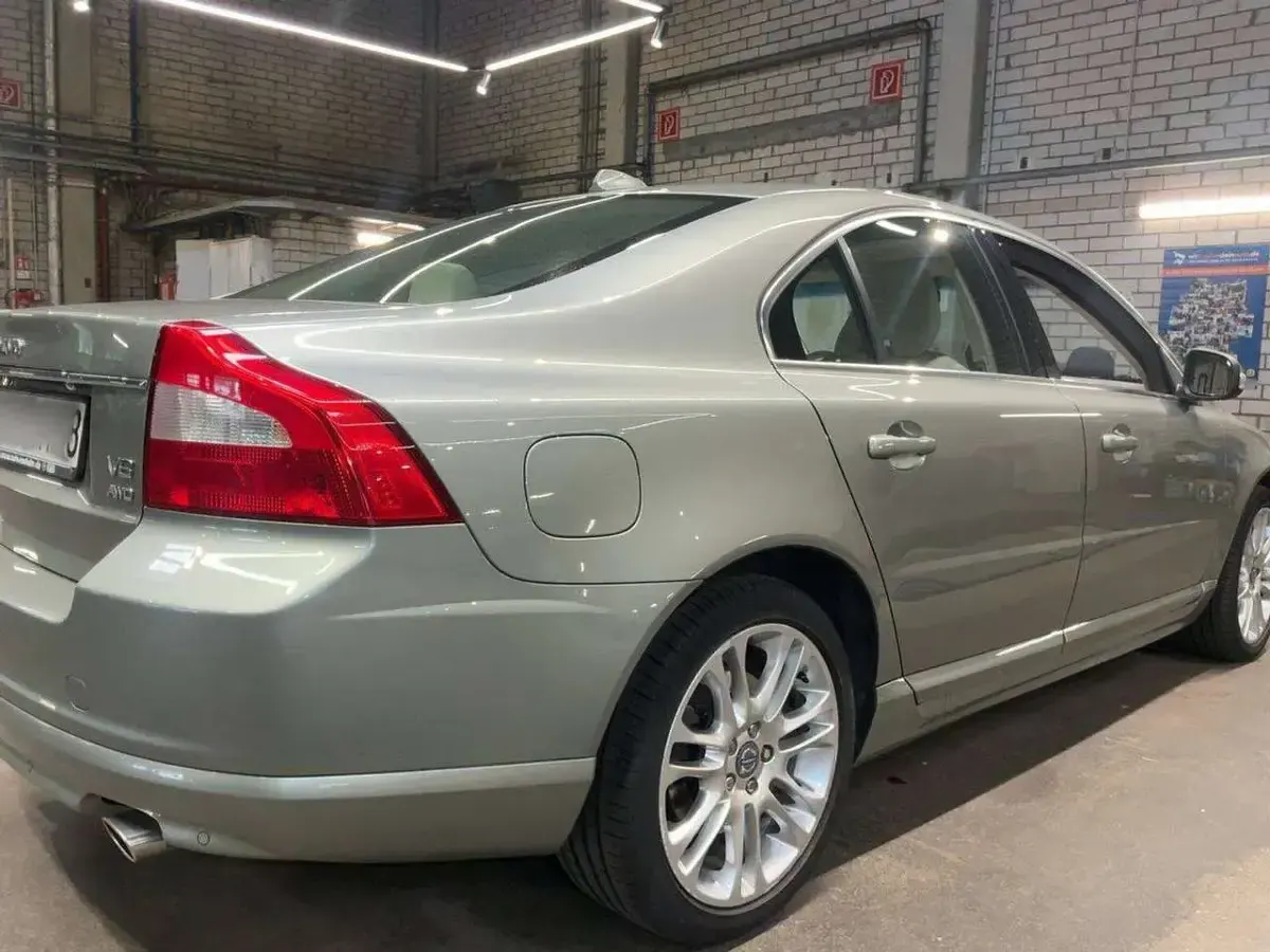 Usata Volvo S80 Summum 315 CV (231 kW) 2007 Willow green perlato Berlina