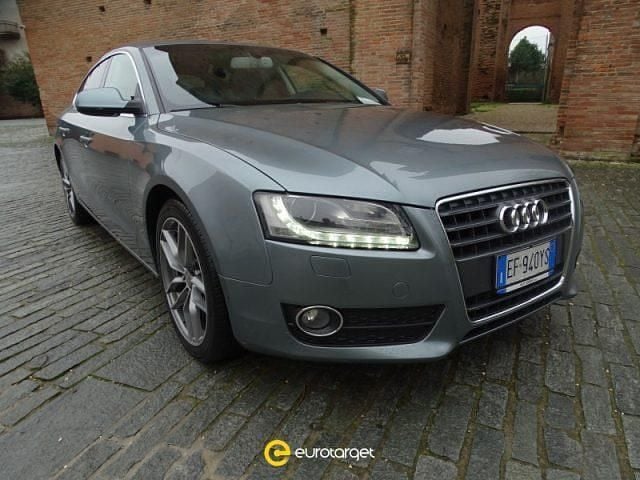 Usata Audi A5 Comfort 179 CV (131 kW) 2011 Grigio Berlina