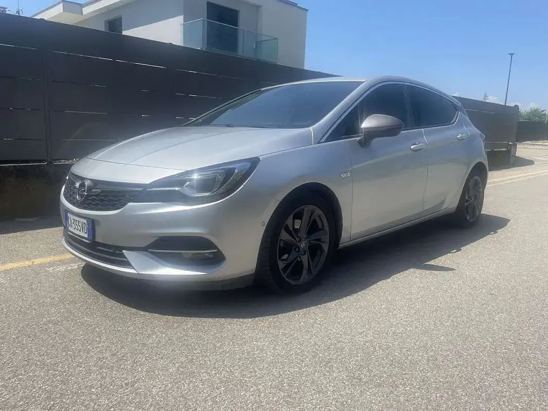 Usata Opel Astra Business Elegance 122 CV (89 kW) 2020 Grigio Berlina