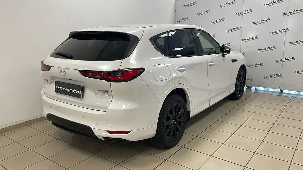 Usata Mazda CX-60 328 CV (241 kW) 2023 Rhodium white SUV