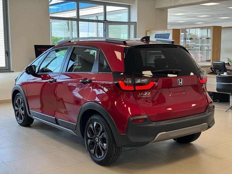 Nuova Honda Jazz 107 CV (78 kW) 2026 Rosso Utilitaria