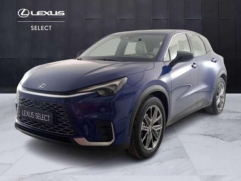 Usata Lexus LBX 91 CV (66 kW) 2024 Blu/azzurro SUV