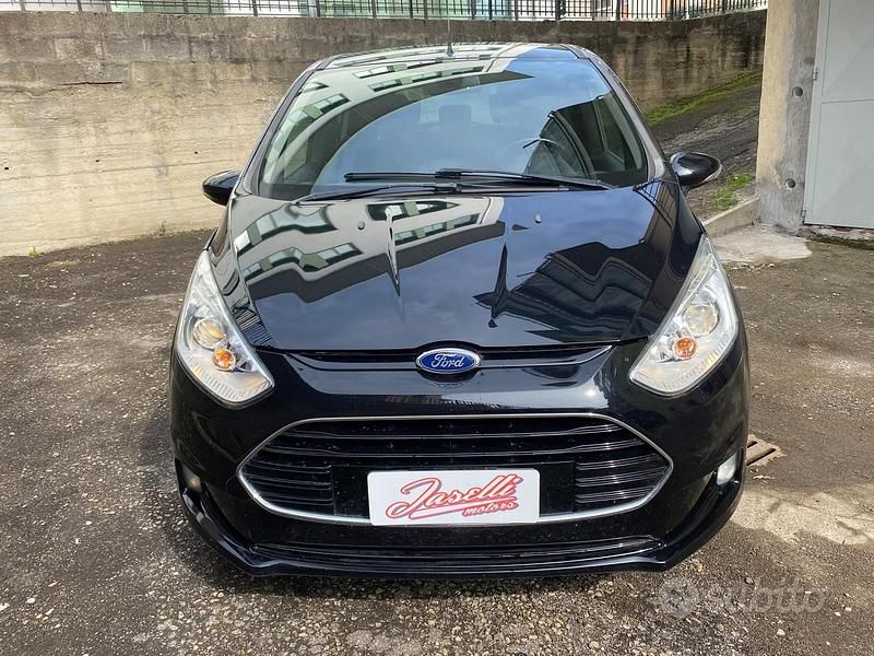 Usata Ford B-MAX Titanium 75 CV (55 kW) 2014 Nero Monovolume