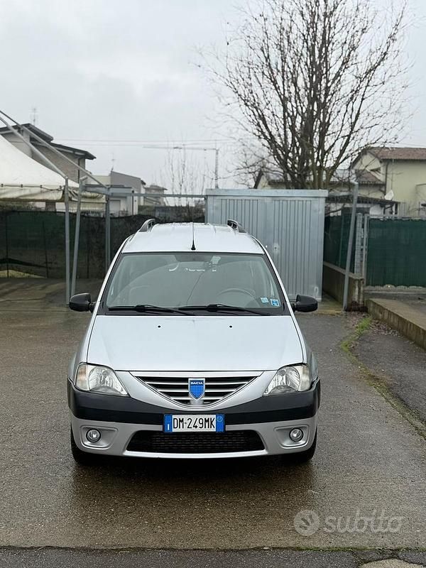 Usata Dacia Logan 86 CV (63 kW) 2008 Berlina