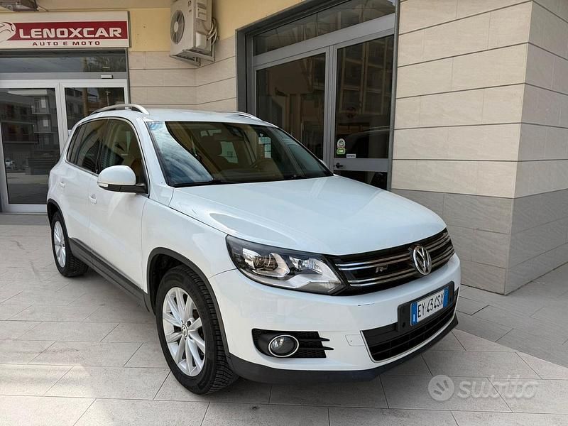 Usata VW Tiguan R-line BlueMotion 140 CV (102 kW) 2015 Bianco SUV