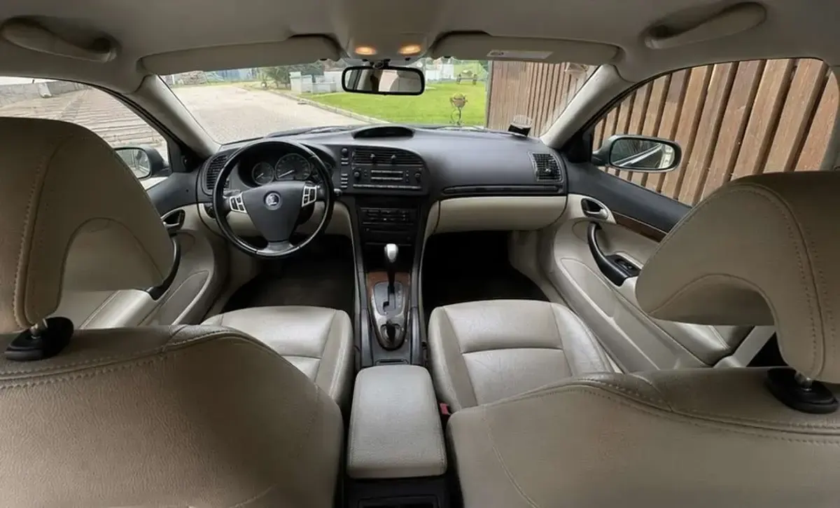 Usata Saab 9-3 Vector 150 CV (110 kW) 2010 Berlina