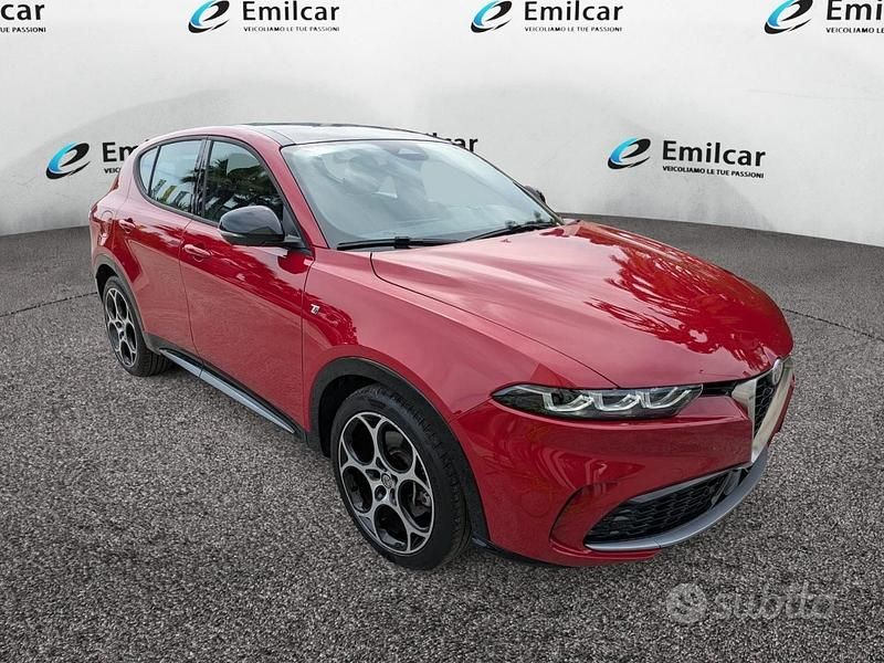 Usata Alfa Romeo Tonale 130 CV (95 kW) 2023 Rosso SUV
