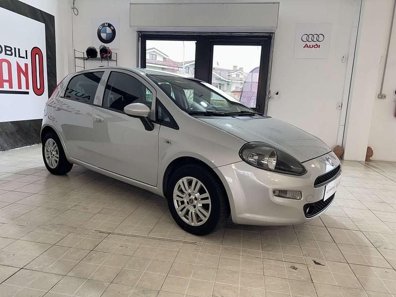 Usata Fiat Punto Lounge 69 CV (50 kW) 2016 Other Utilitaria