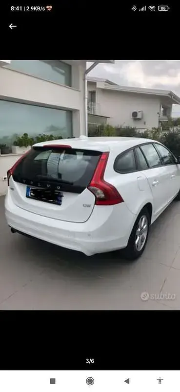 Usata Volvo V60 Kinetic 114 CV (83 kW) 2016 Station wagon