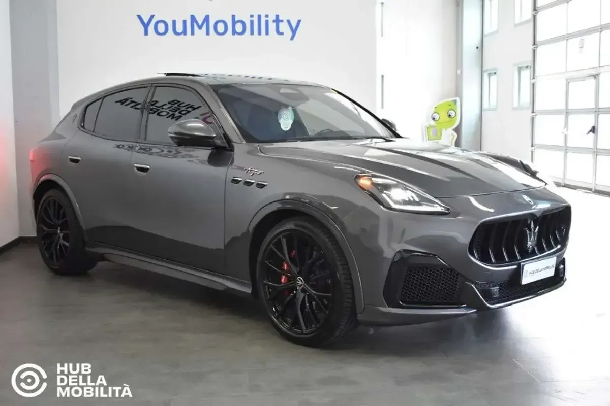 Usata Maserati Grecale 530 CV (389 kW) 2022 Grigio SUV