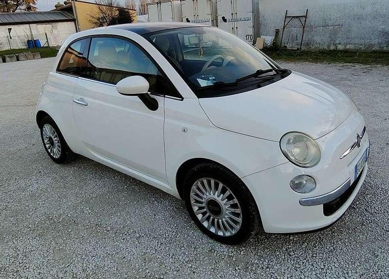 Usata Fiat 500 Lounge 95 CV (69 kW) 2011 Utilitaria