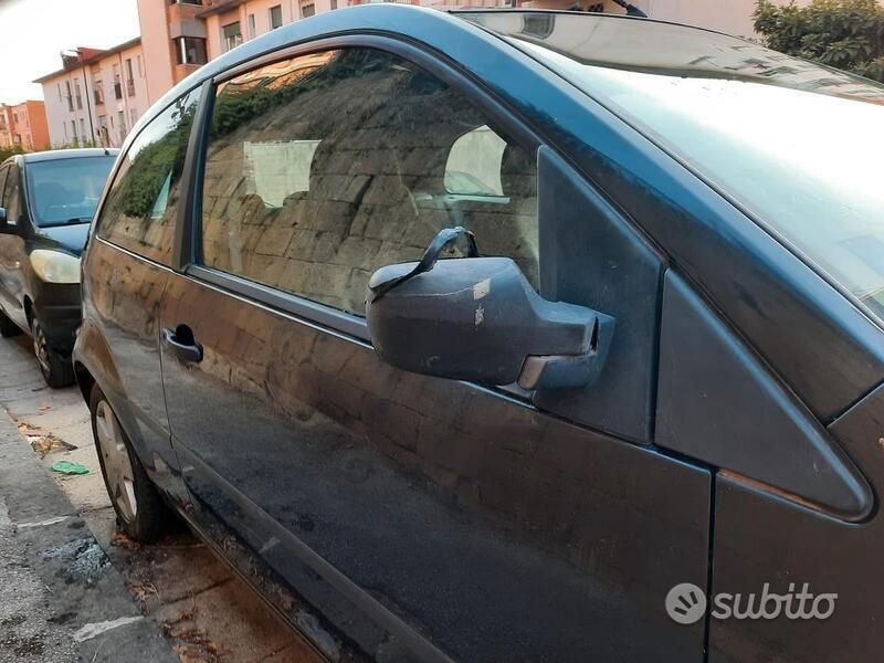 Usata Ford Fiesta 75 CV (55 kW) 2003 Utilitaria