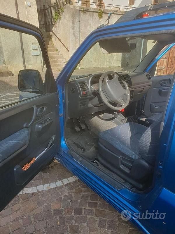 Usata Suzuki Jimny 65 CV (47 kW) 2004 SUV