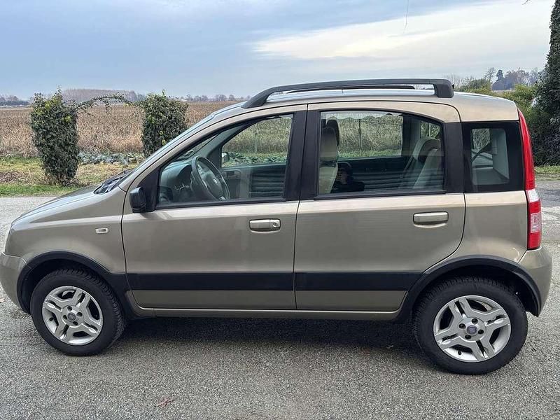 Usata Fiat Panda Dynamic 60 CV (44 kW) 2007 Utilitaria
