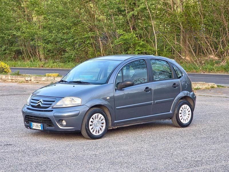 Usata Citroën C3 Exclusive 60 CV (44 kW) 2009 Grigio Berlina