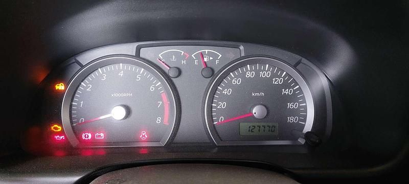 Usata Suzuki Jimny 80 CV (58 kW) 2005 Argento SUV