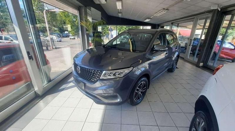 Nuova DFSK Glory 580 145 CV (106 kW) 2025 Grigio SUV