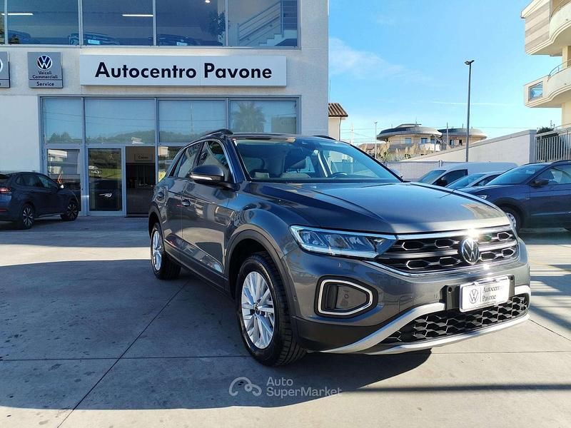 Usata VW T-Roc IQ Drive 150 CV (110 kW) 2022 Indium grey met. SUV