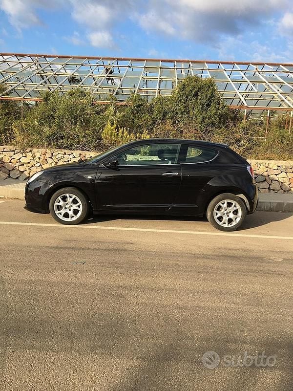 Gebraucht Alfa Romeo MiTo 120 PS (88 kW) 2010 Schwarz Kleinwagen