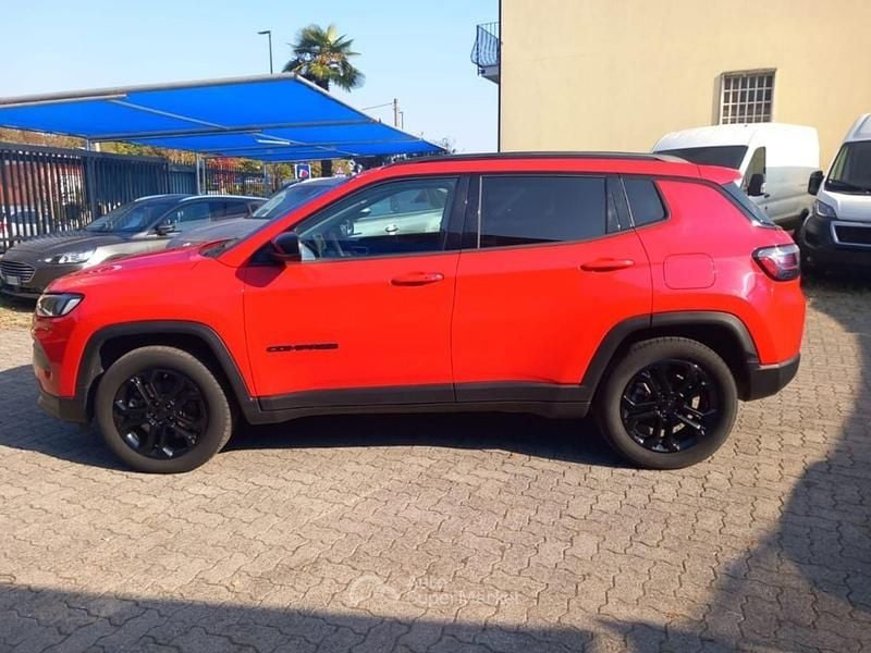 Usata Jeep Compass Night Eagle 190 CV (139 kW) 2022 Rosso(met.) SUV