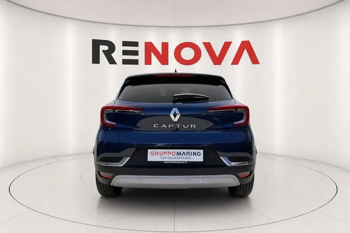 Usata Renault Captur Techno 101 CV (74 kW) 2023 Bluazzurro SUV