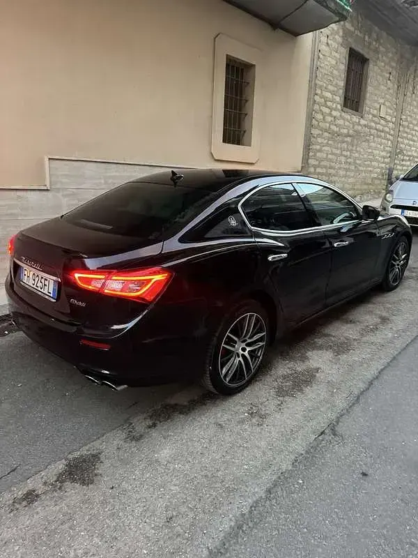 Usata Maserati Ghibli 250 CV (183 kW) 2017 Berlina