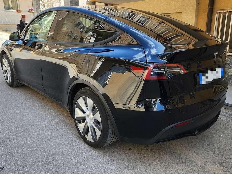 Usata Tesla Model Y 378 kW (514 CV) 2023 Nero SUV