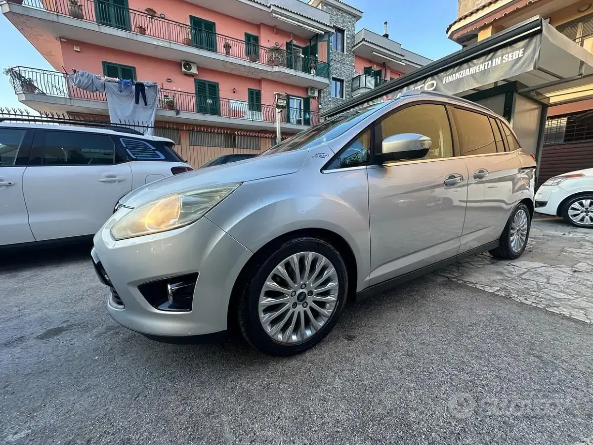 Usata Ford C-MAX Titanium 115 CV (84 kW) 2011 Grigio Monovolume