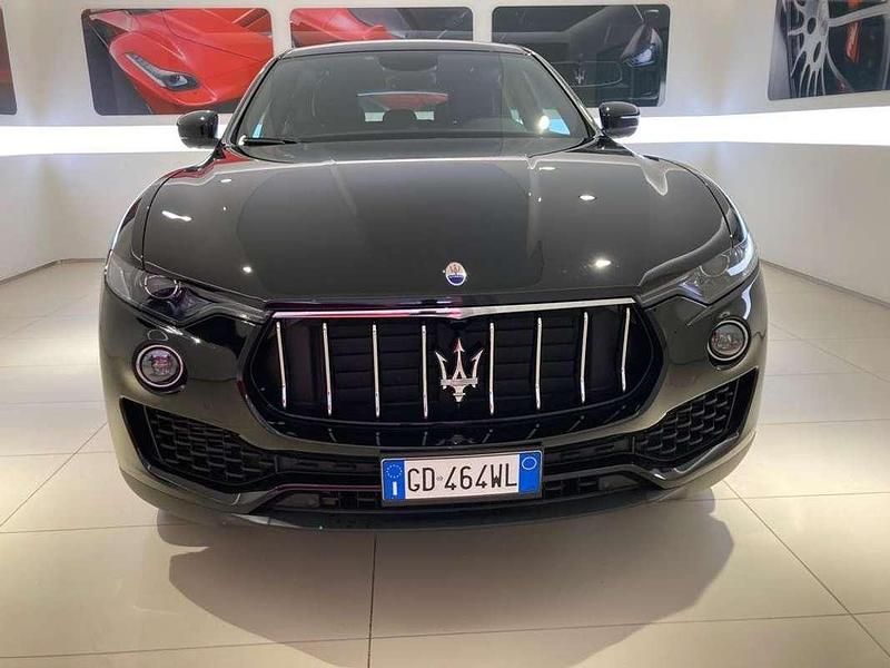 Usata Maserati Levante 250 CV (183 kW) 2021 Nero SUV