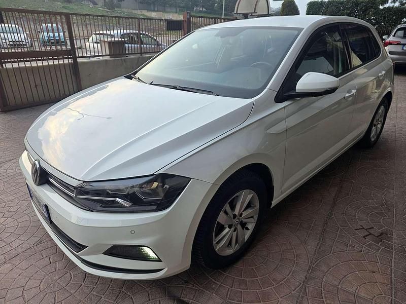 Usata VW Polo Comfortline 95 CV (69 kW) 2019 Bianco Utilitaria