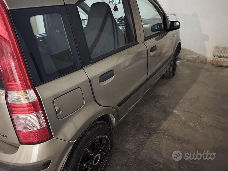 Usata Fiat Panda 77 CV (56 kW) 2009 Marrone Utilitaria