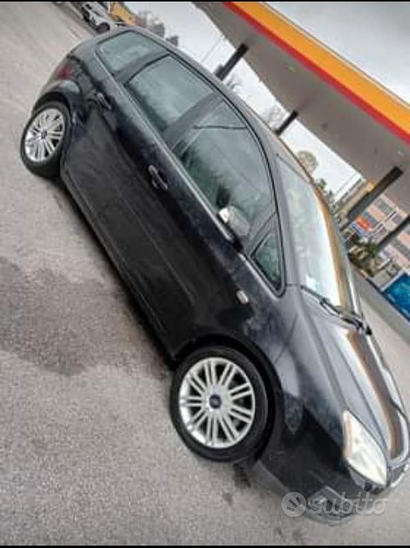 Usata Ford C-MAX 110 CV (80 kW) 2003 Nero Monovolume