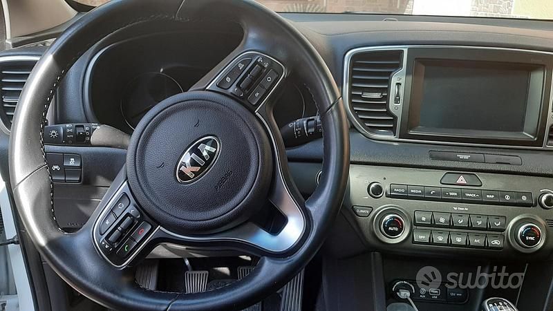 Usata Kia Sportage 2016 Bianco SUV
