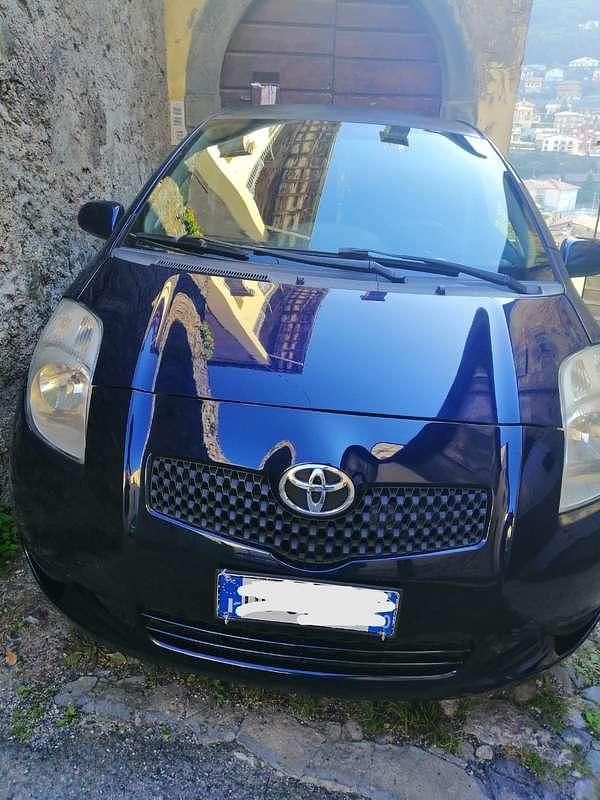 Usata Toyota Yaris Sol 90 CV (66 kW) 2006 Berlina