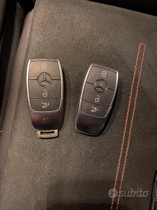 Usata Mercedes B200 163 CV (119 kW) 2019 Grigio Utilitaria