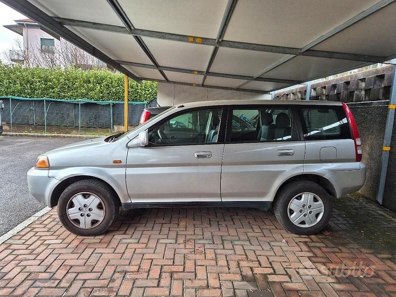 Usata Honda HR-V 105 CV (77 kW) 2000 Grigio SUV