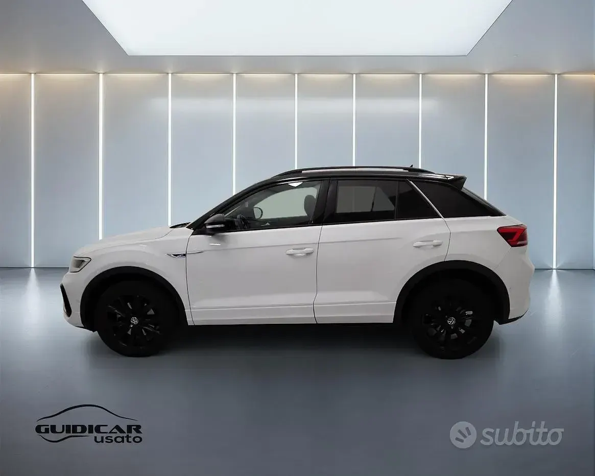 Usata VW T-Roc R-line 150 CV (110 kW) 2023 Bianco SUV
