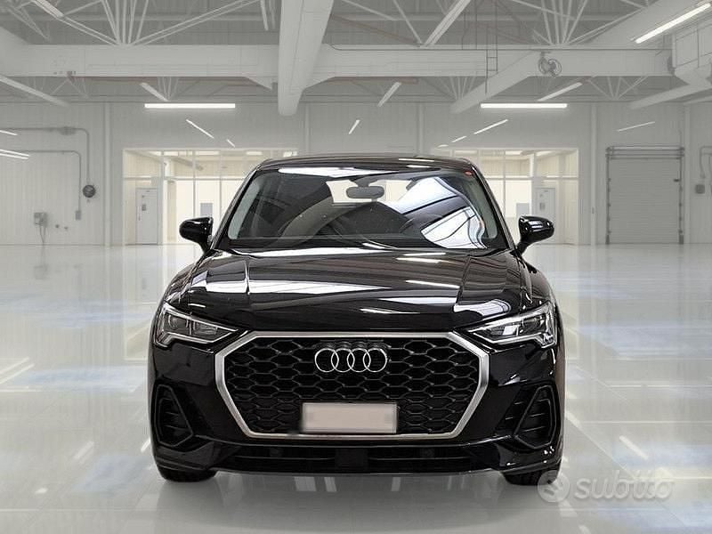 Usata Audi Q3 Sportback Business Plus 149 CV (109 kW) 2021 Nero SUV
