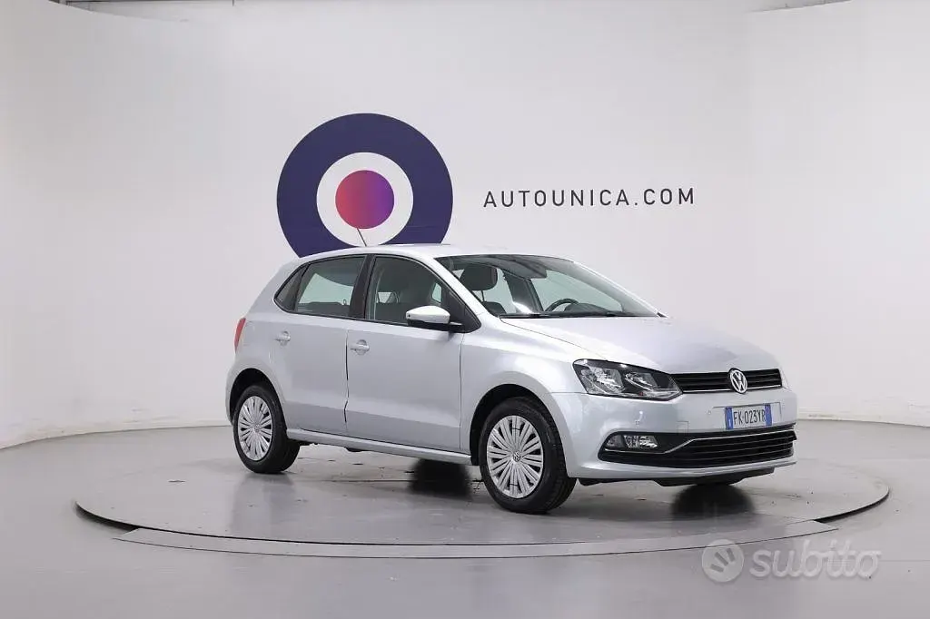Usata VW Polo Business 75 CV (55 kW) 2017 Grigio Berlina