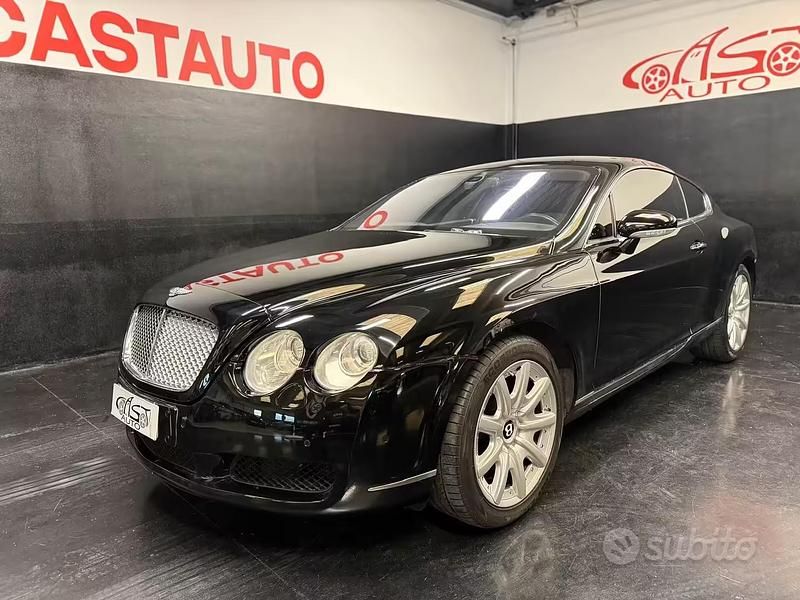 Usata Bentley Continental GT 558 CV (410 kW) 2004 Nero Coupé