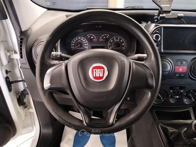 Usata Fiat Fiorino 97 CV (71 kW) 2018 Bianco Monovolume