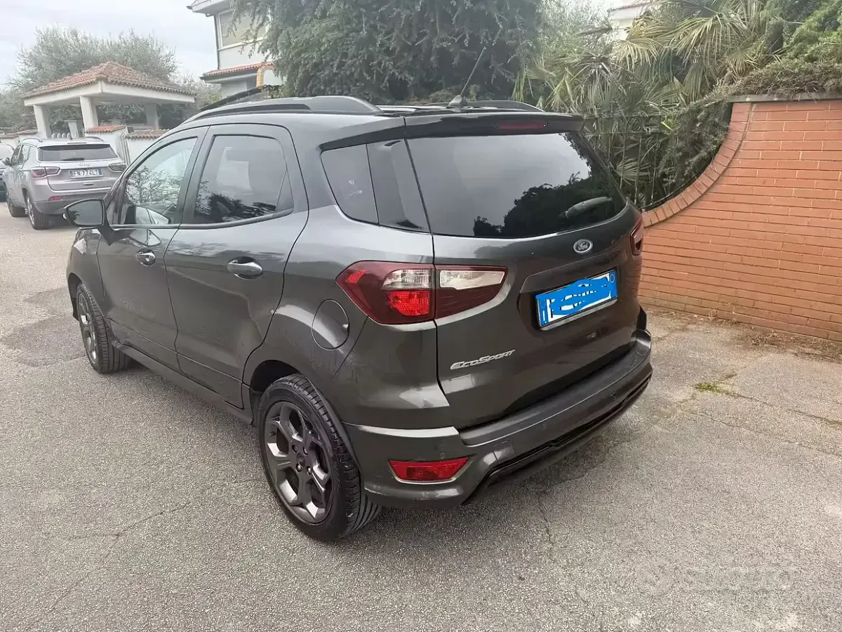 Usata Ford Ecosport ST-Line 99 CV (72 kW) 2018 Grigio SUV