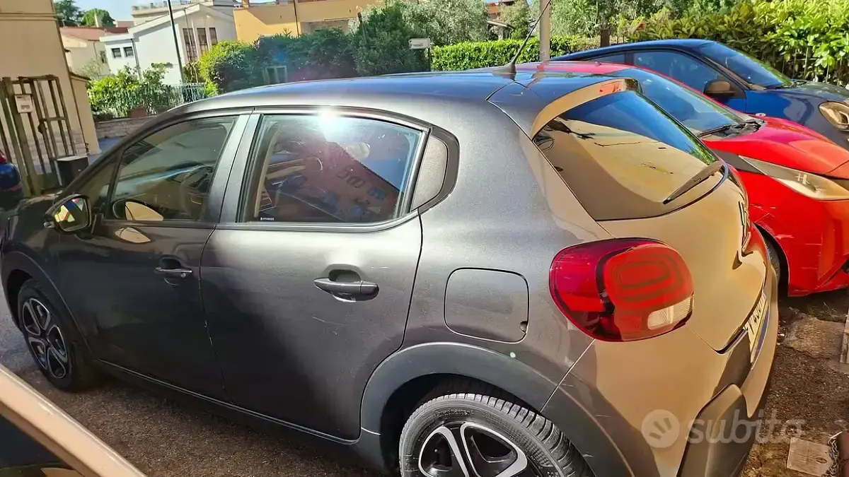 Gebraucht Citroën C3 83 PS (61 kW) 2019 Grau Kleinwagen