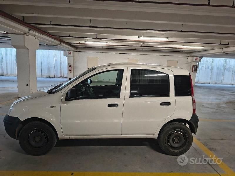 Usata Fiat Panda 4x4 69 CV (50 kW) 2011 Utilitaria
